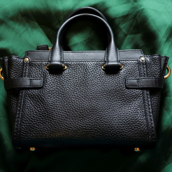 Coach Swagger Pebble Leather Black - Picture 2 of 11